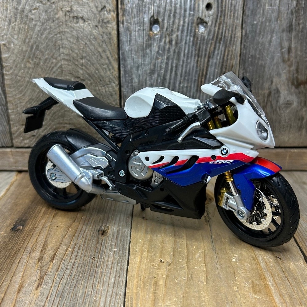 Maisto BMW S1000RR 1:12 Scale Diecast Motorcycle Model White Blue Red Sport Bike